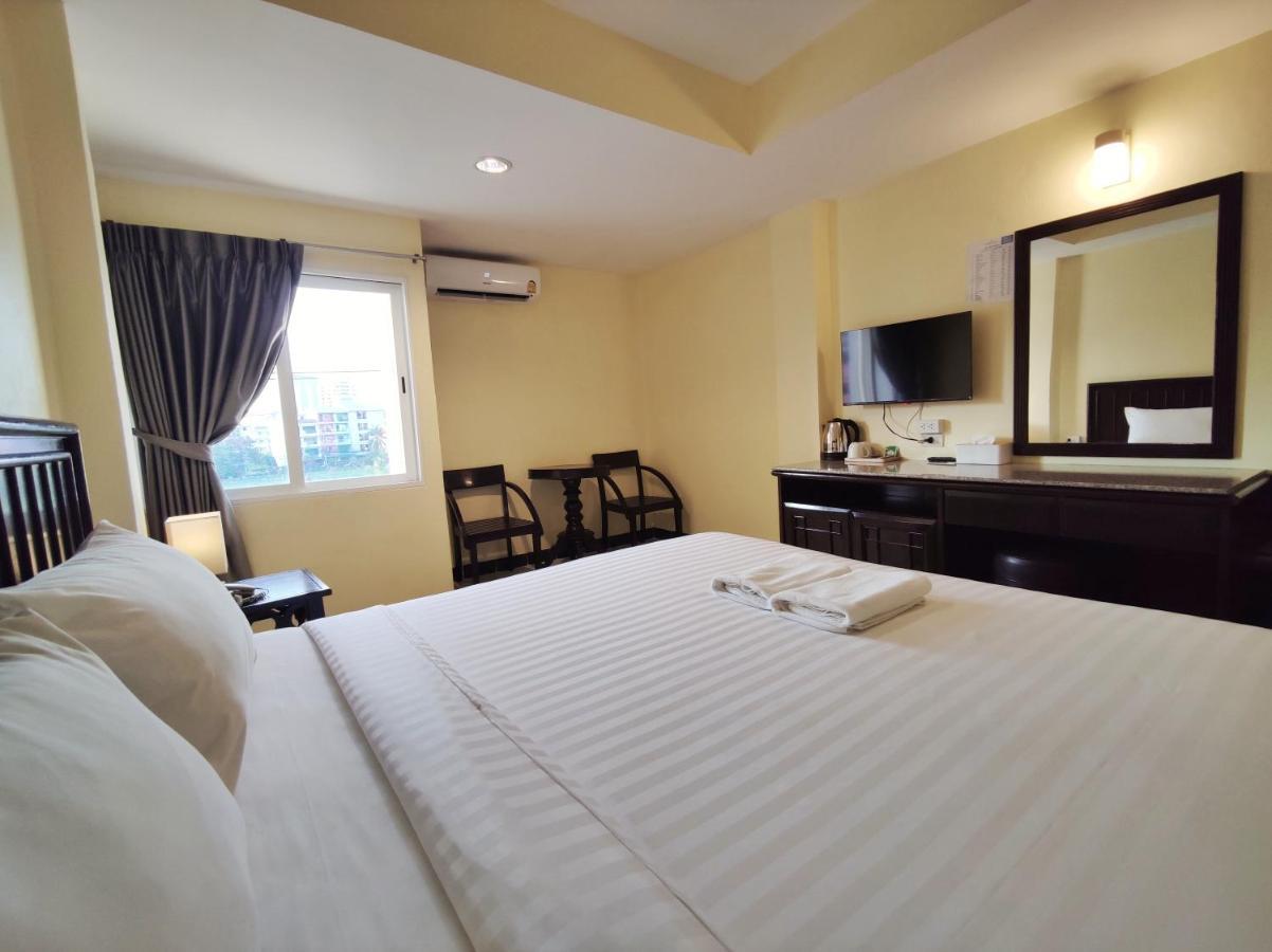 The Chanthong Residence And Hotel Pattaya Bagian luar foto
